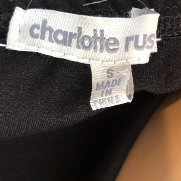 CHARLOTTE RUSEL LACE ROMPER SIZE S - Picture 5 of 6